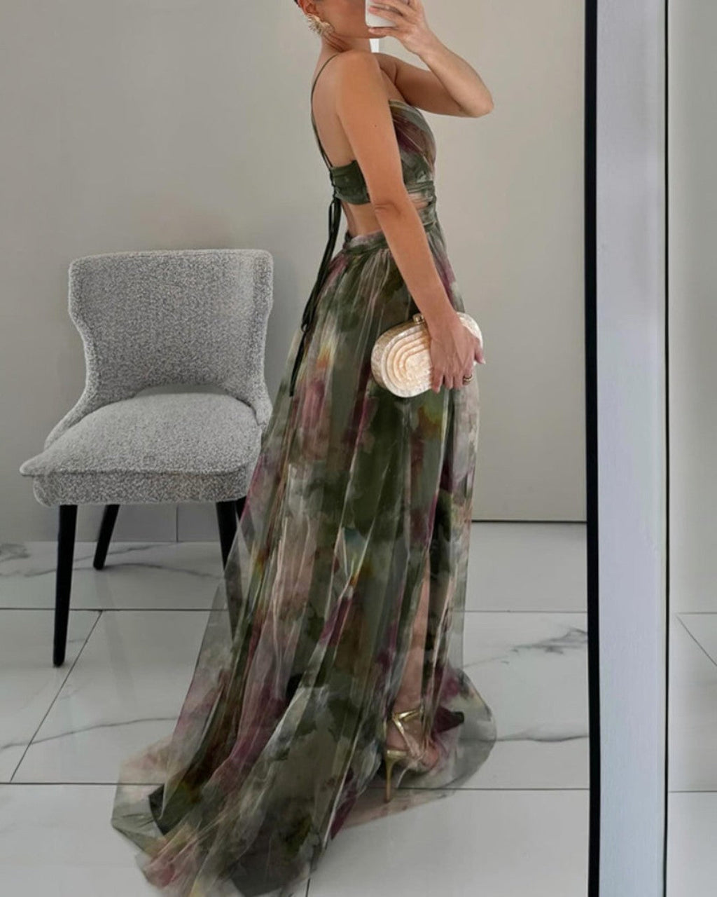 Marcela - Elegante vestido de seda