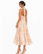 Aurora - Vestido halter elegancia atemporal en lujoso satén