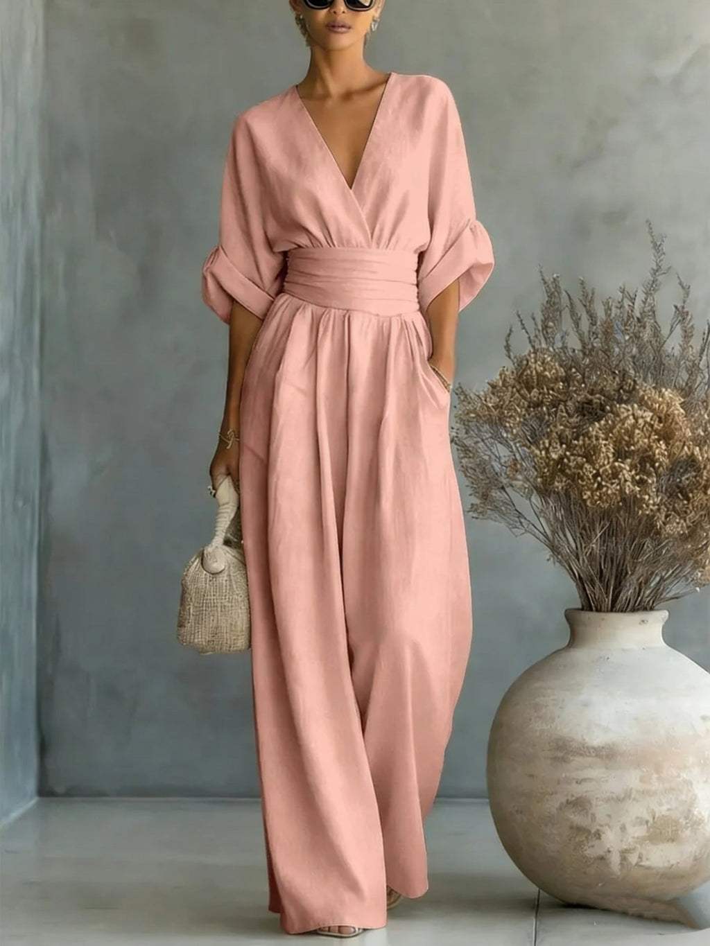 Valeria - Elegante vestido con escote en V, espalda descubierta y mangas fluidas