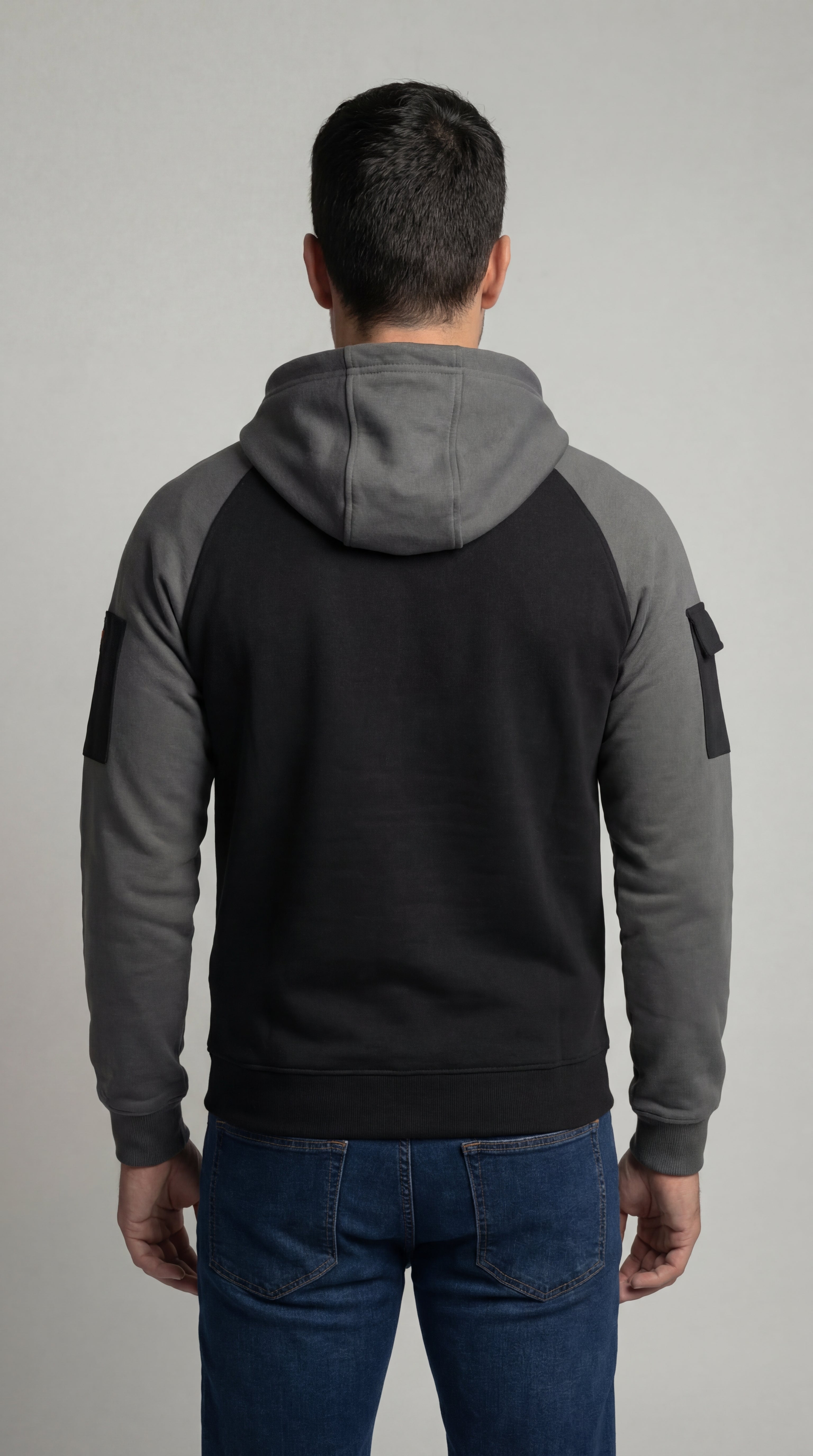 Oliver | Jersey resistente con cremallera