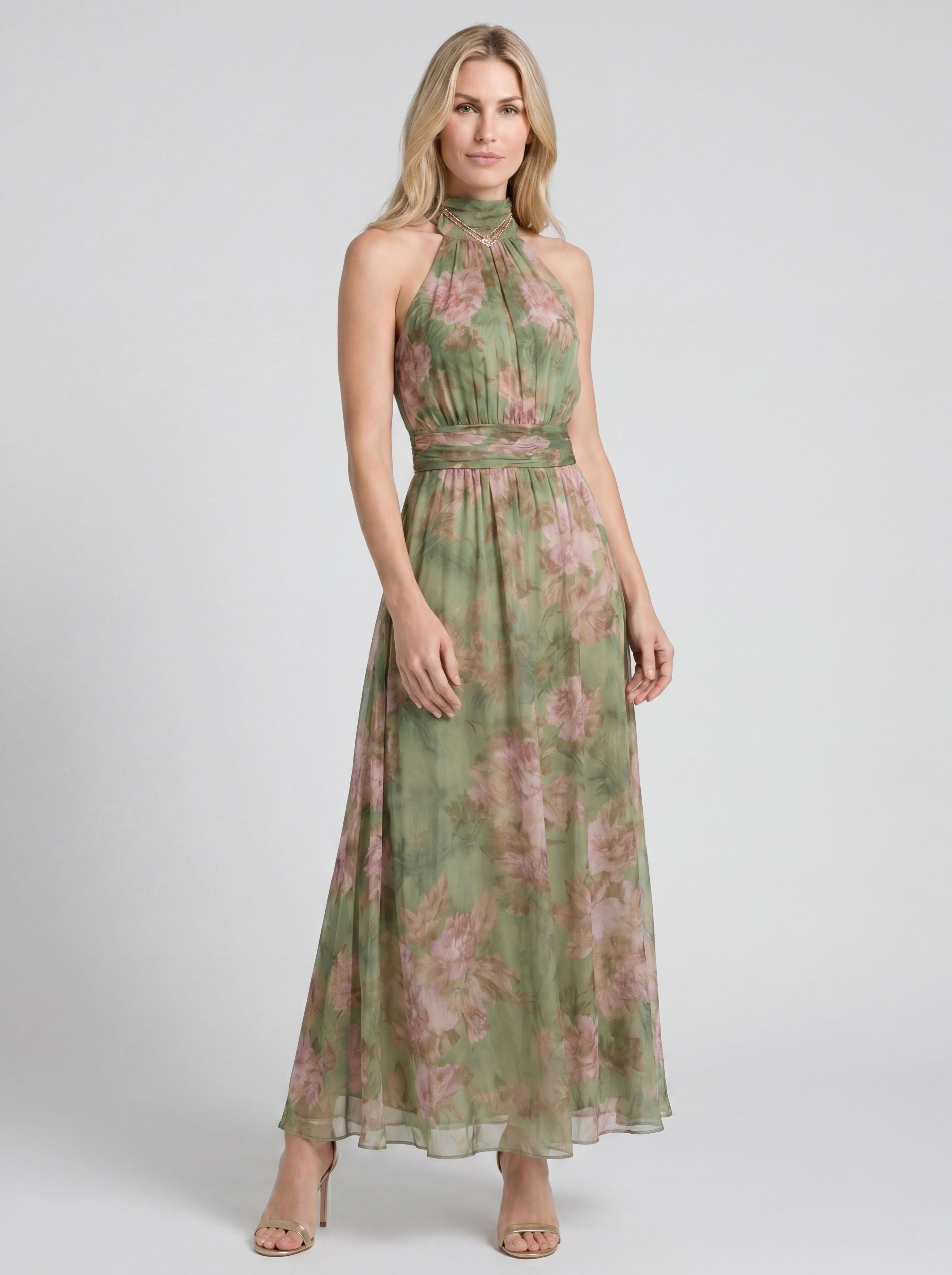 Vestido elegante de verano con estampado floral