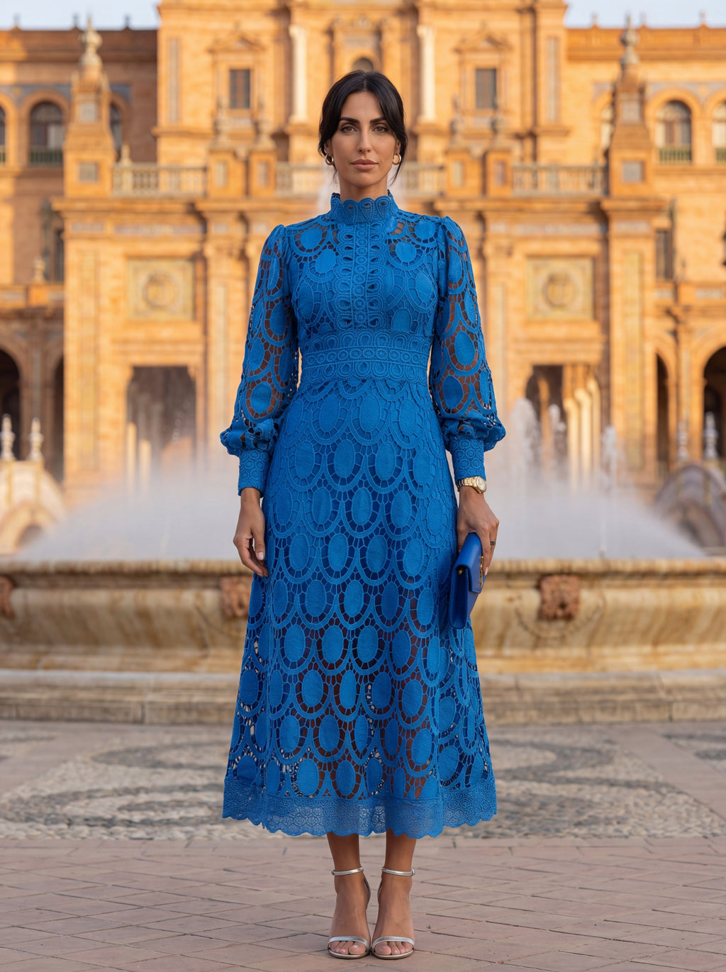 Carmen - Elegante vestido de seda