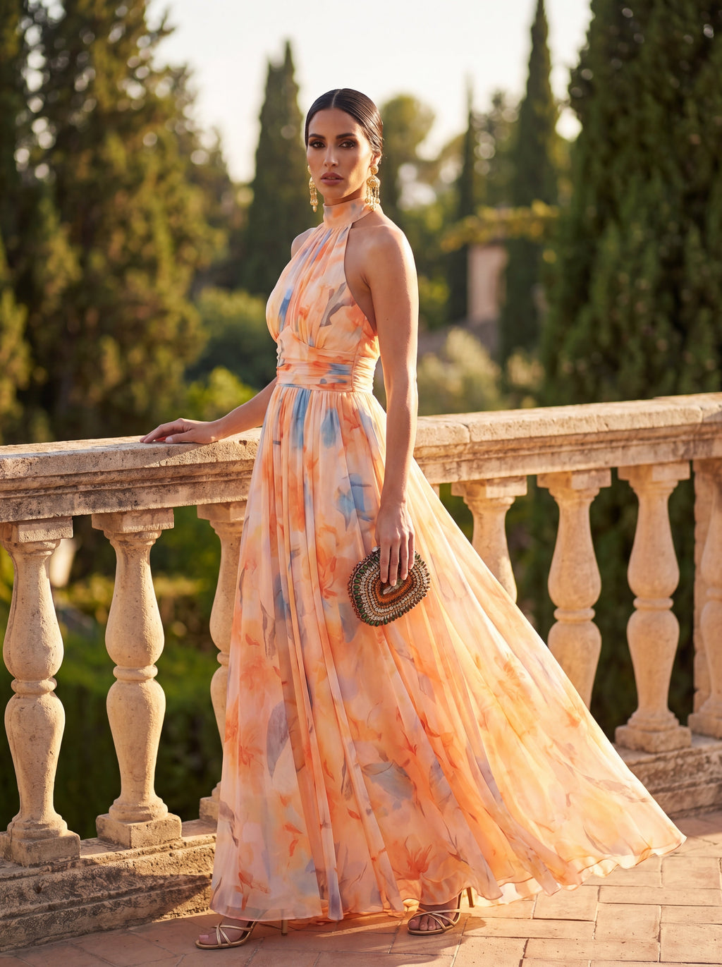 Aurora - Vestido halter elegancia atemporal en lujoso satén