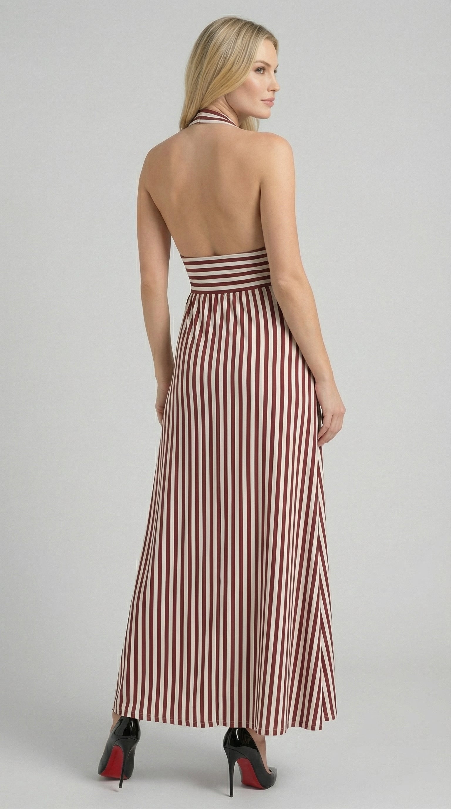 Vestido largo a rayas con cuello en V de Sandra
