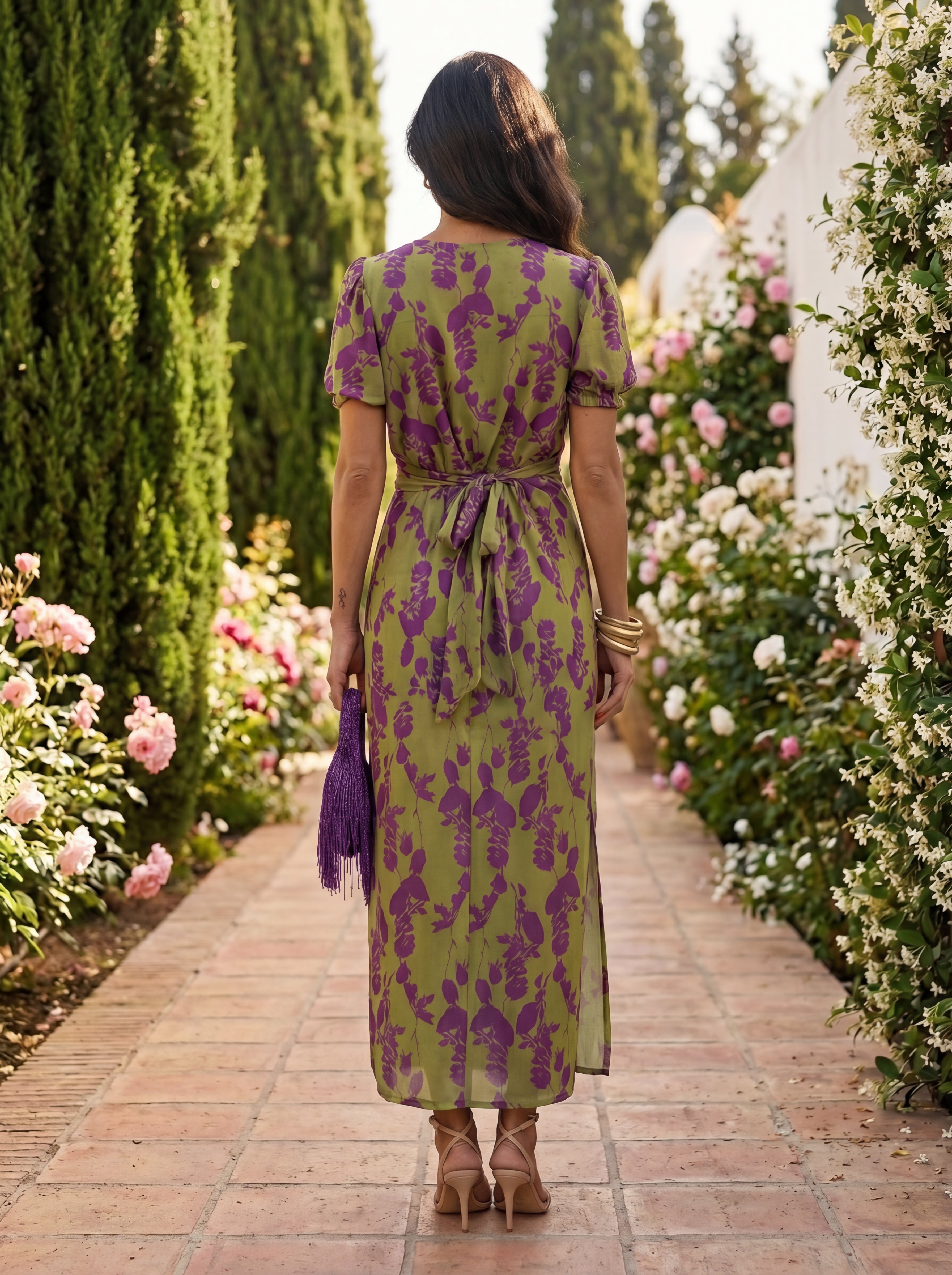 Ana - Elegante vestido de seda