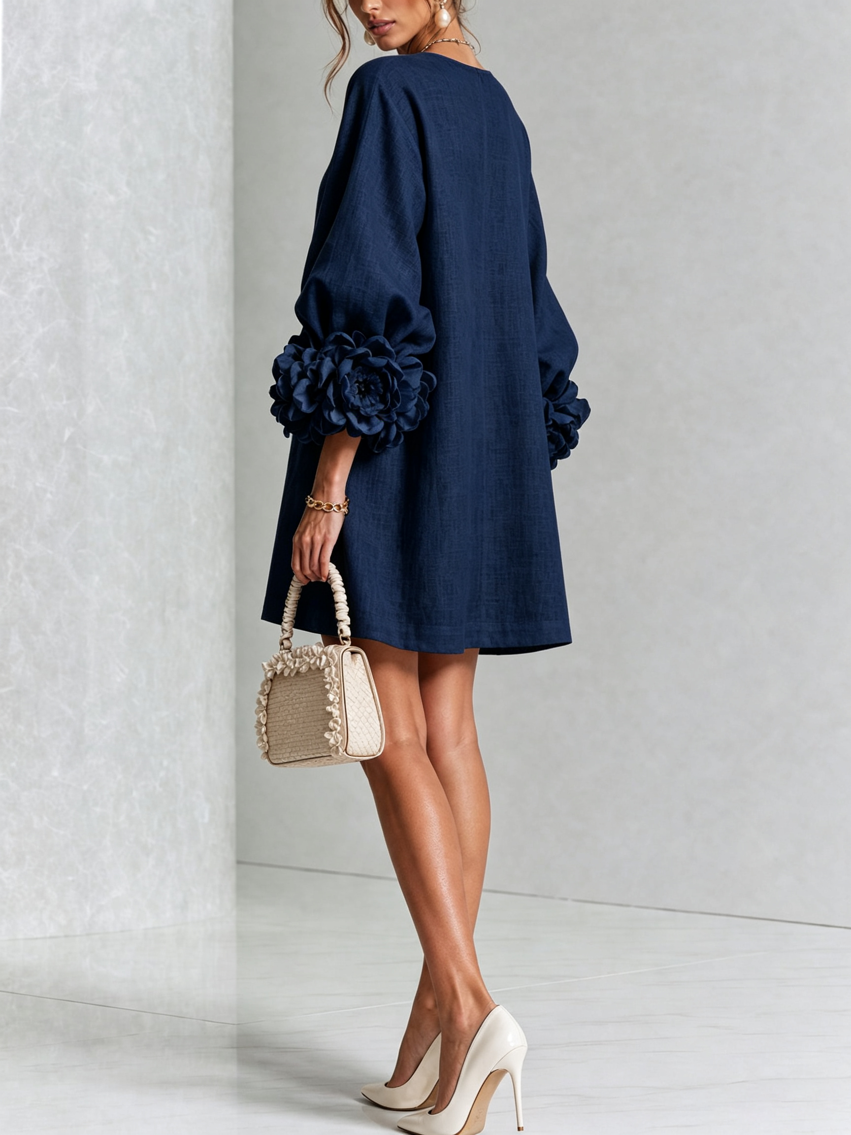 Flor | Minivestido con estampado floral y cierre de botones