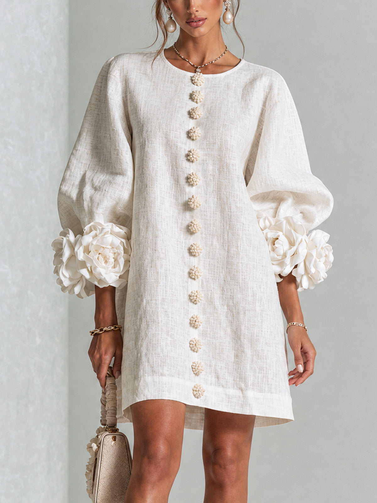 Flor | Minivestido con estampado floral y cierre de botones