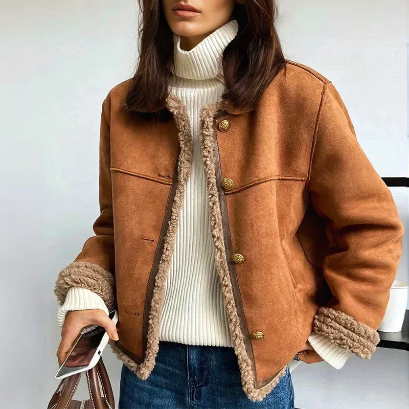 Isabel - Chaqueta de piel de oveja abotonada