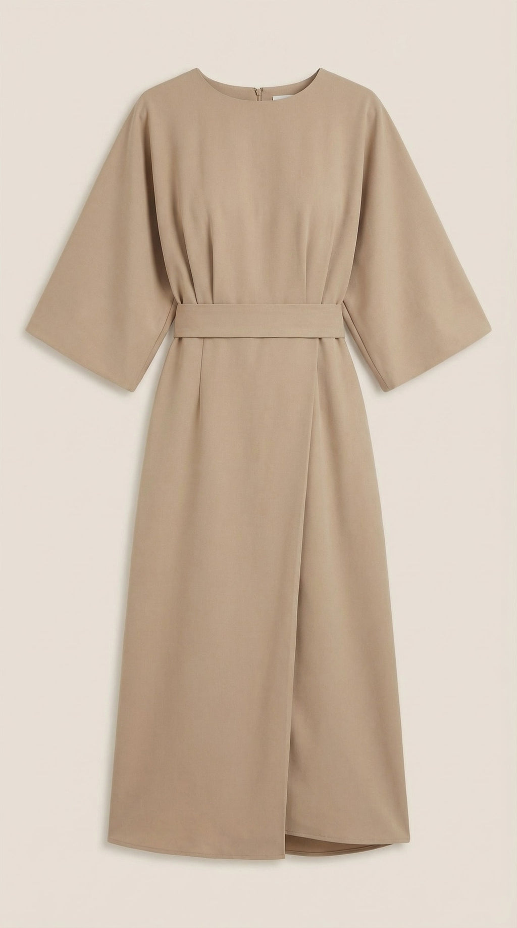 Vestido largo de Ana con cinturón