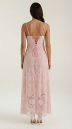 Vestido largo de encaje Arabelle