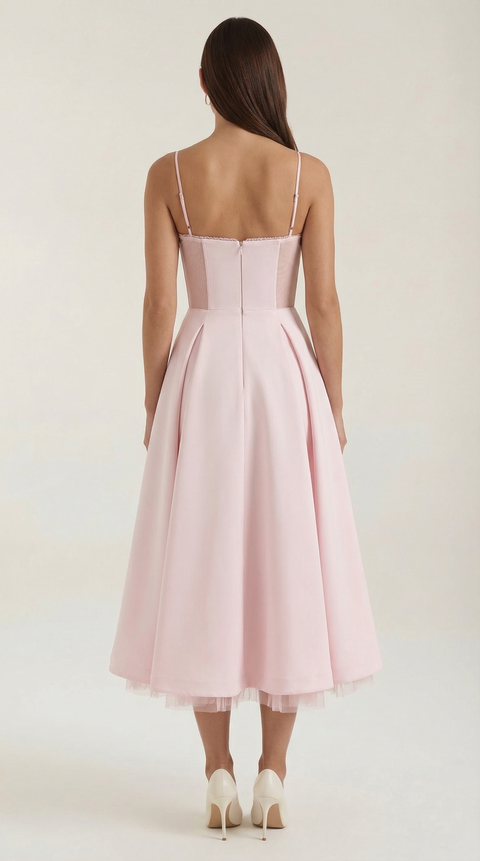 Vestido de tul y midi de Isold