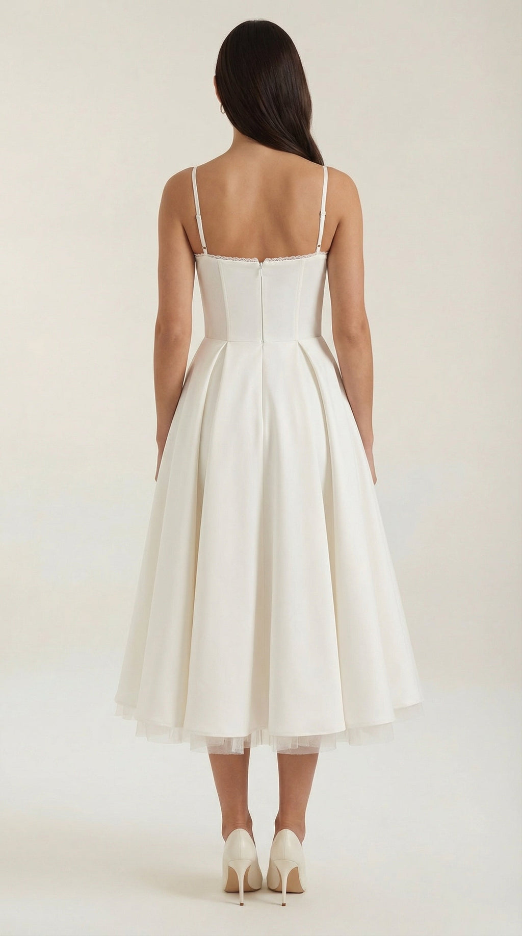 Vestido de tul y midi de Isold