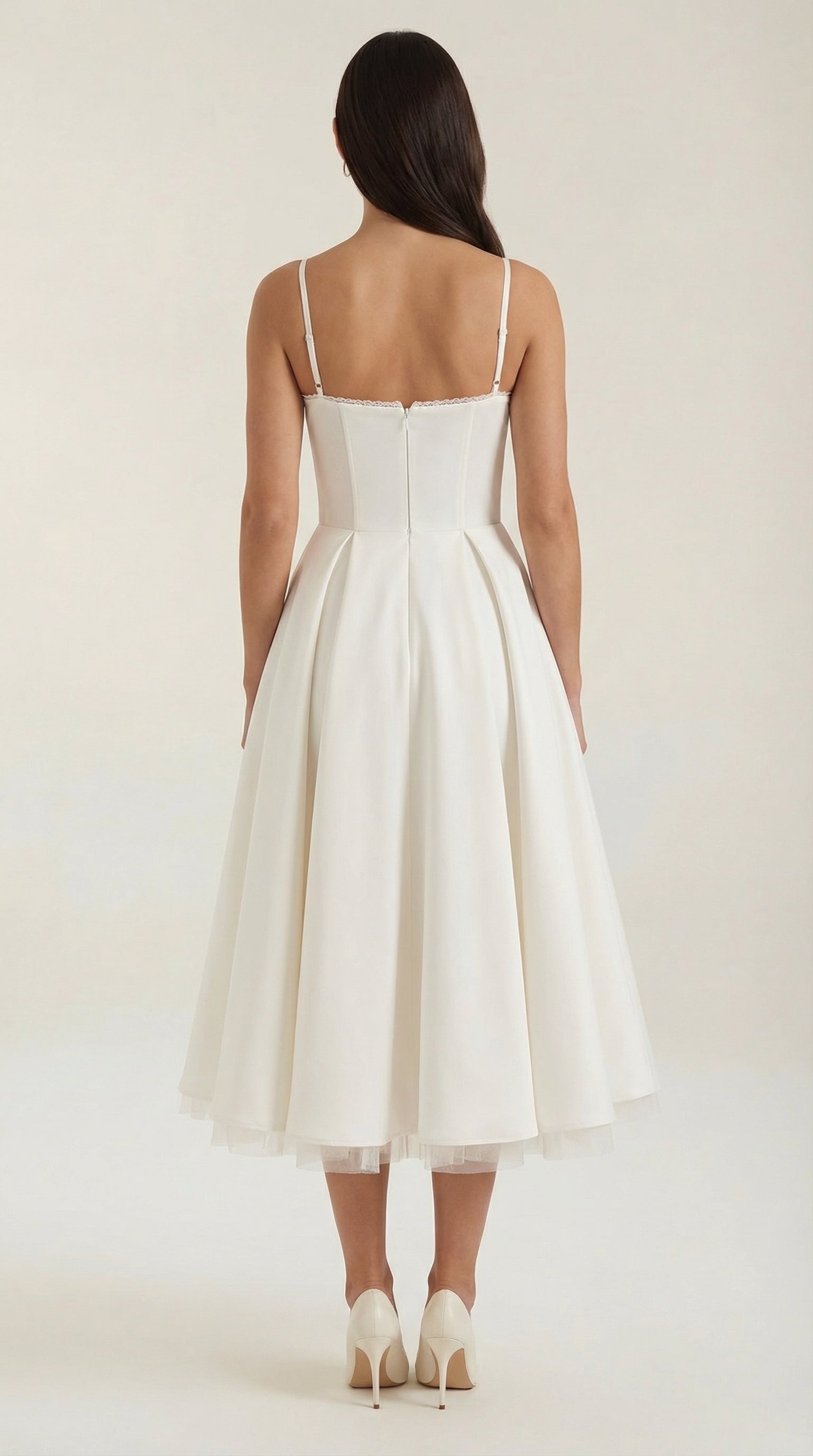 Vestido de tul y midi de Isold